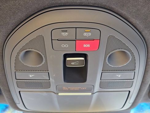 Certified 2025 Genesis G70 3.3T Advanced w/ Sport Prestige Package image 18