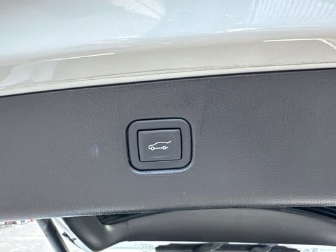 Used 2024 Chevrolet Blazer LT w/ LPO, Floor Liner Package FWD image 20