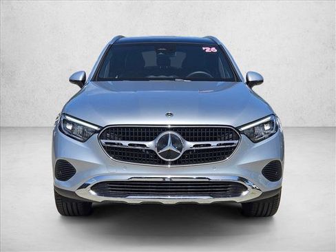 Certified 2026 Mercedes-Benz GLC 300 image 2