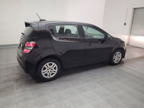 Used 2020 Chevrolet Sonic LT FWD image 10