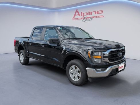 Used 2023 Ford F150 XLT image 7