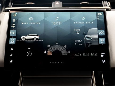 Certified 2026 Land Rover Range Rover Velar S AWD/4WD image 24