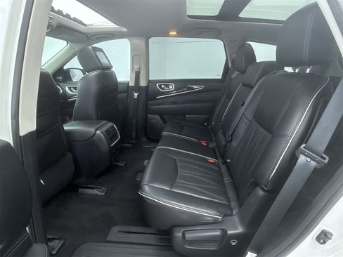 Used 2017 INFINITI QX60 Luxe w/ Deluxe Technology Package image 43