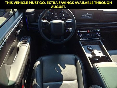 Used 2024 Hyundai Santa Fe Calligraphy AWD/4WD image 12