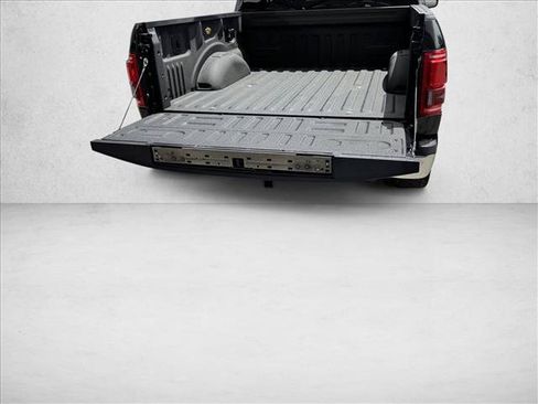 Used 2015 Ford F150 Lariat AWD/4WD image 8