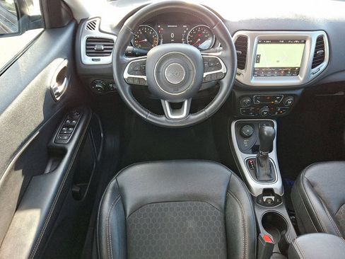 Used 2018 Jeep Compass Latitude w/ Popular Equipment Group image 12