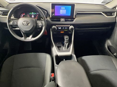 Used 2025 Toyota RAV4 LE FWD image 28