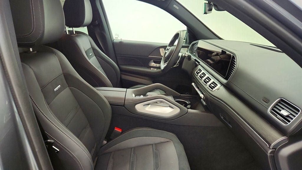 Used 2024 Mercedes-Benz GLE 53 AMG 4MATIC image 24