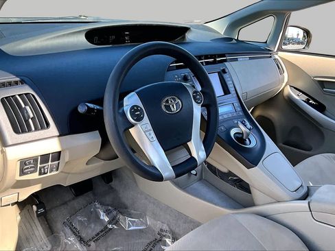 Used 2011 Toyota Prius Three w/ Navigation Pkg FWD image 17