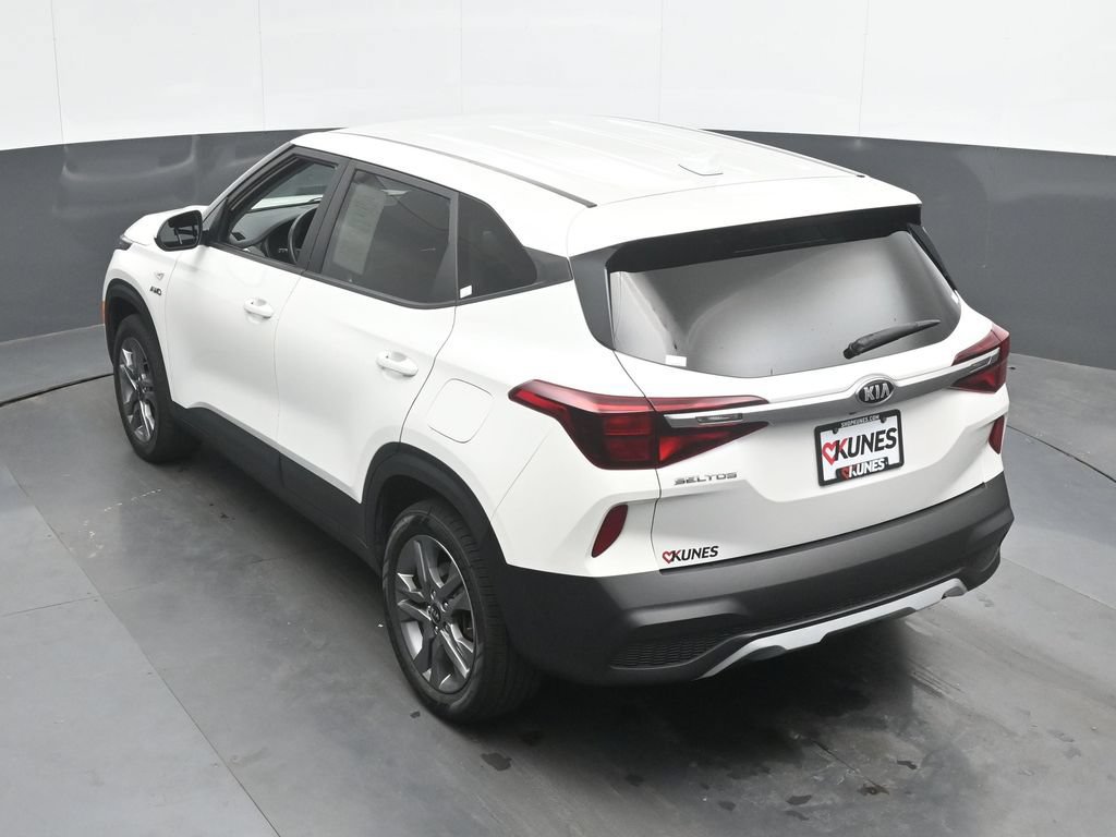 Used 2021 Kia Seltos LX AWD/4WD image 39