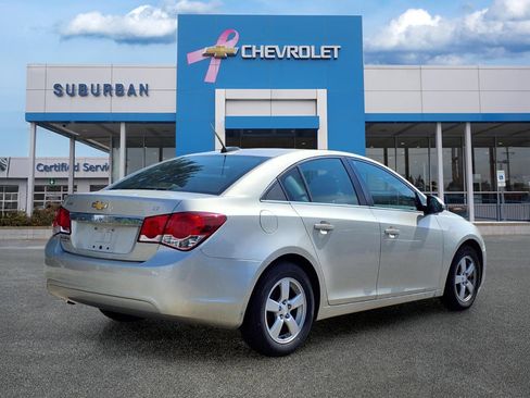 Used 2015 Chevrolet Cruze LT FWD image 5