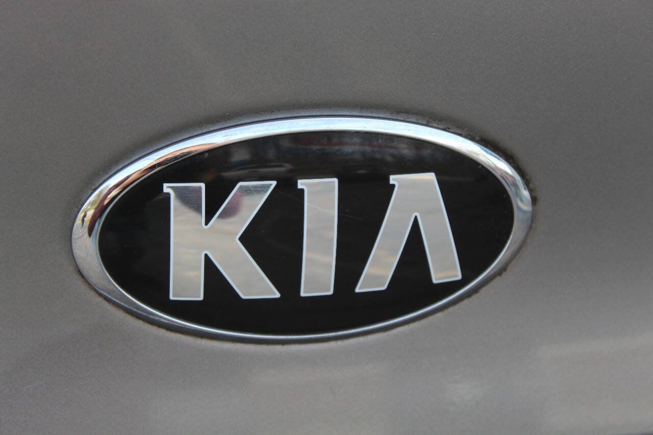 Used 2015 Kia Optima LX FWD image 19