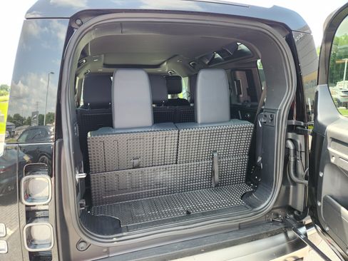Used 2021 Land Rover Defender 110 X AWD/4WD image 8