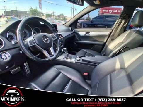 Used 2013 Mercedes-Benz C 300 Sport image 13