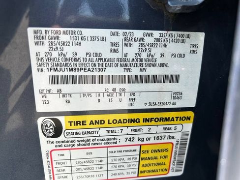 Used 2023 Ford Expedition Platinum AWD/4WD image 30