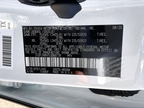 Used 2020 Toyota Highlander Platinum image 35