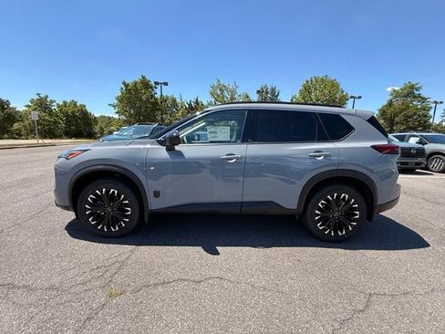 New 2026 Nissan Rogue Dark Armor AWD/4WD image 8