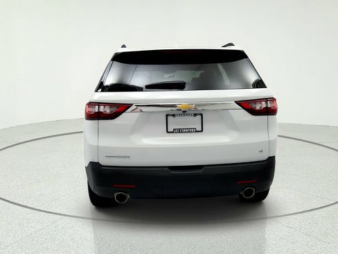 Certified 2021 Chevrolet Traverse LT FWD image 4