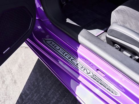 Used 2024 Lamborghini Huracan EVO image 37