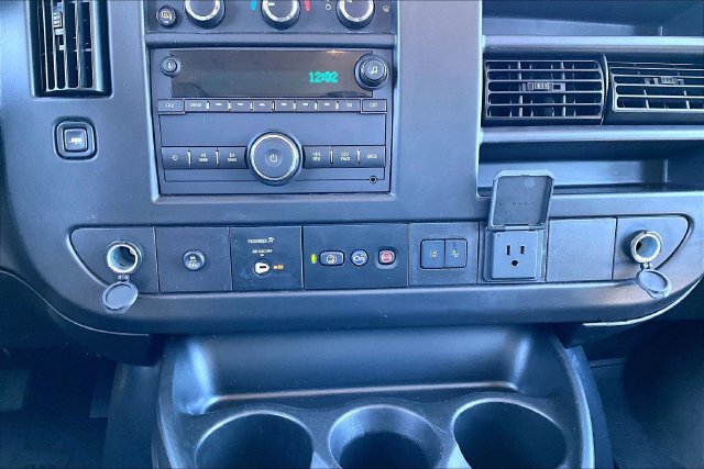 Used 2025 Chevrolet Express 3500 LT w/ LT Preferred Equipment Group RWD image 15
