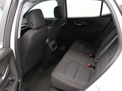 Used 2022 GMC Terrain SLE w/ Driver Convenience Package FWD image 26