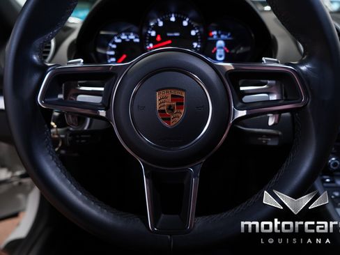 Used 2019 Porsche 718 Cayman RWD image 35