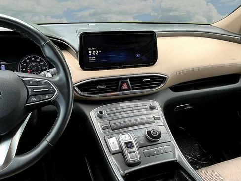 Used 2023 Hyundai Santa Fe SEL FWD image 11