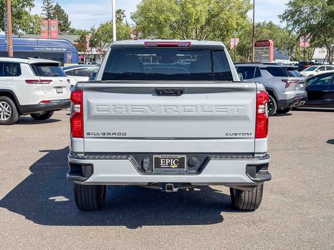 Used 2025 Chevrolet Silverado 1500 Custom RWD image 3