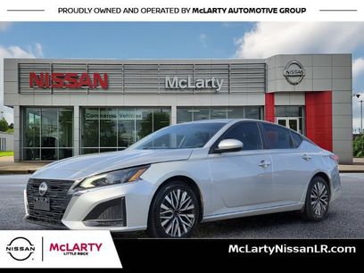 Used 2023 Nissan Altima 2.5 SV