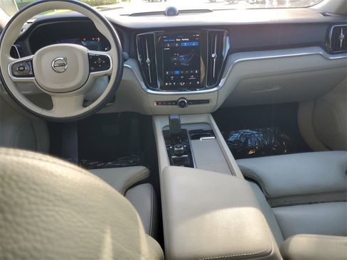 Certified 2023 Volvo S60 B5 Ultimate w/ Climate Package image 13