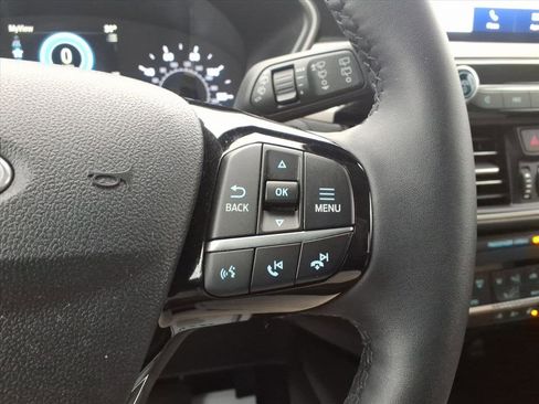 Certified 2022 Ford Escape SE w/ Convenience Package image 17