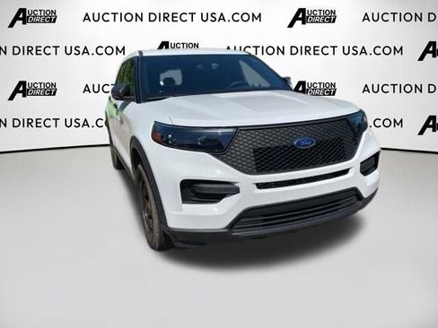Used 2021 Ford Explorer 4WD Police Interceptor image 3