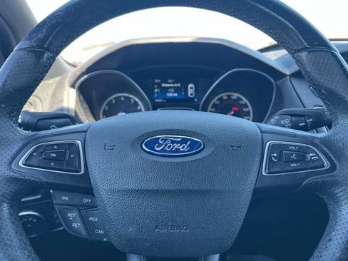 Used 2016 Ford Focus ST w/ Equipment Group 401A FWD image 26