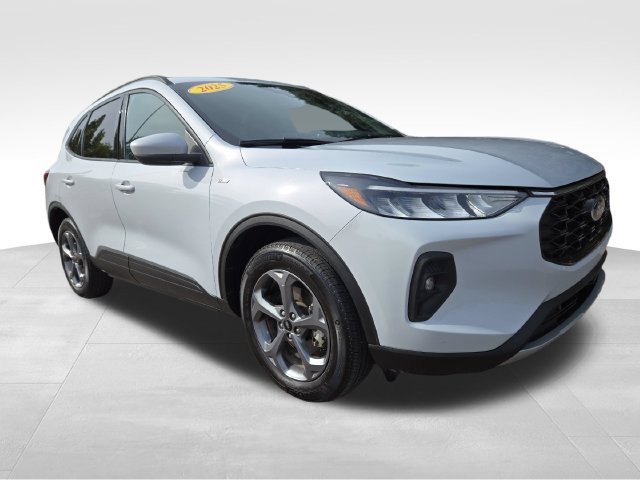 Used 2025 Ford Escape ST-Line Select AWD/4WD 360° Tour