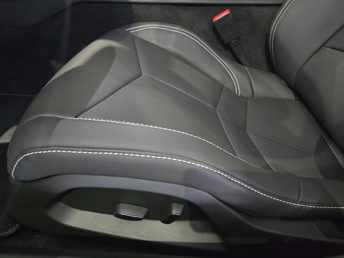 New 2027 Chevrolet Corvette Stingray Coupe w/ 1LT RWD image 27
