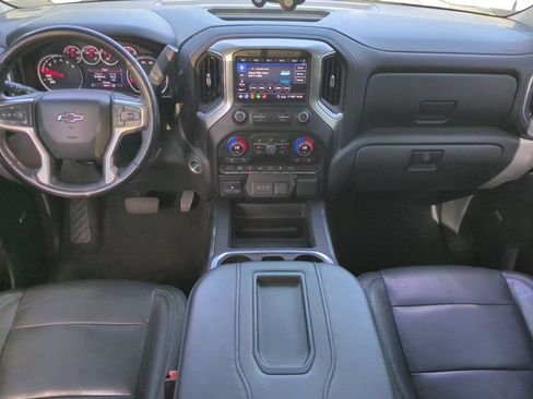 Used 2020 Chevrolet Silverado 1500 LT Trail Boss AWD/4WD image 17