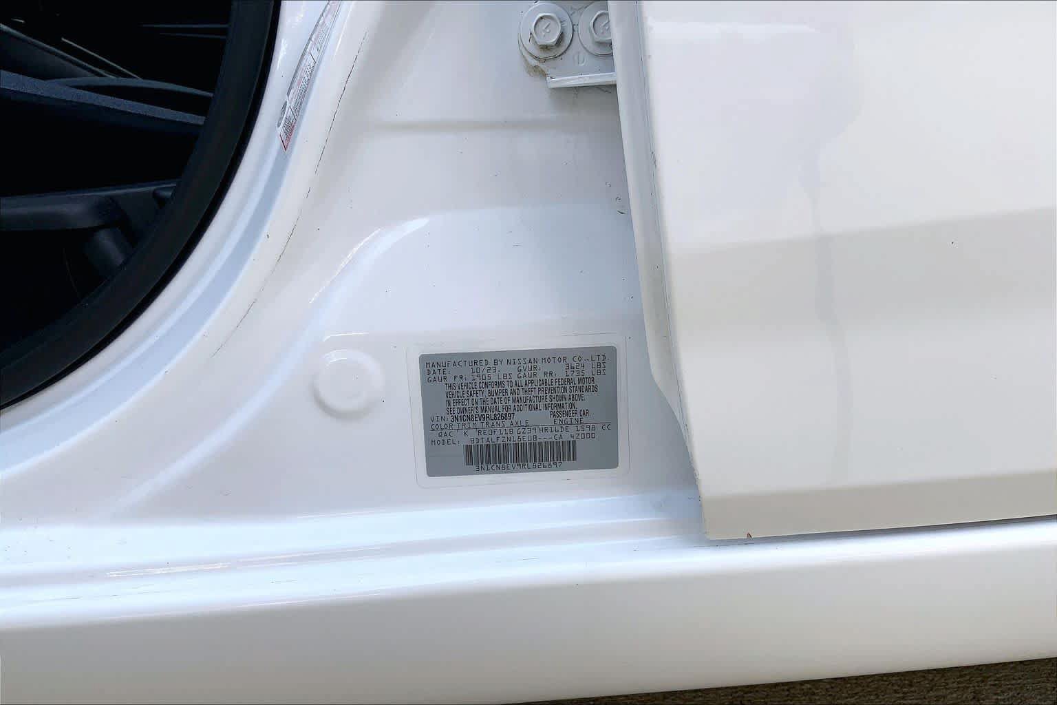 Used 2024 Nissan Versa SV FWD image 34