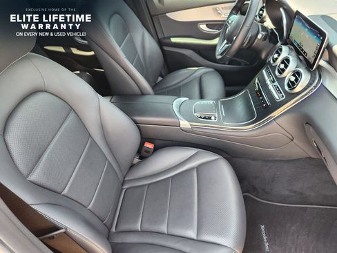 Used 2022 Mercedes-Benz GLC 300 4MATIC image 14