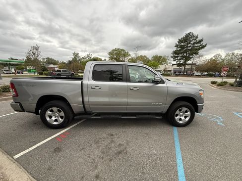 Used 2022 RAM 1500 Big Horn AWD/4WD image 8