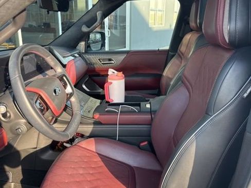 Used 2025 INFINITI QX80 Autograph image 21