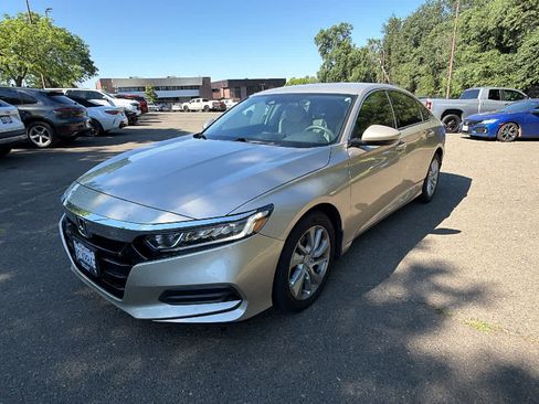 Used 2019 Honda Accord LX image 1