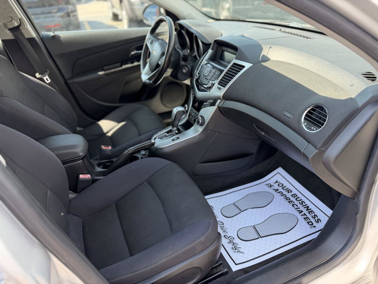 Used 2012 Chevrolet Cruze LT FWD image 35