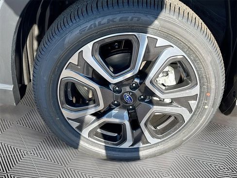 New 2026 Subaru Ascent Limited image 32