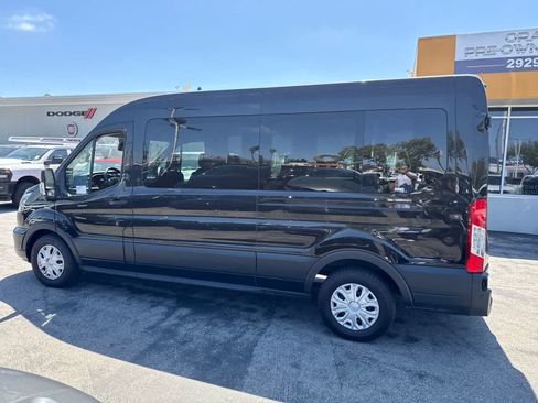 Used 2023 Ford Transit 350 XLT RWD image 19