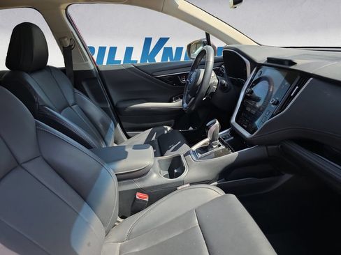 Used 2022 Subaru Outback Limited AWD/4WD image 15