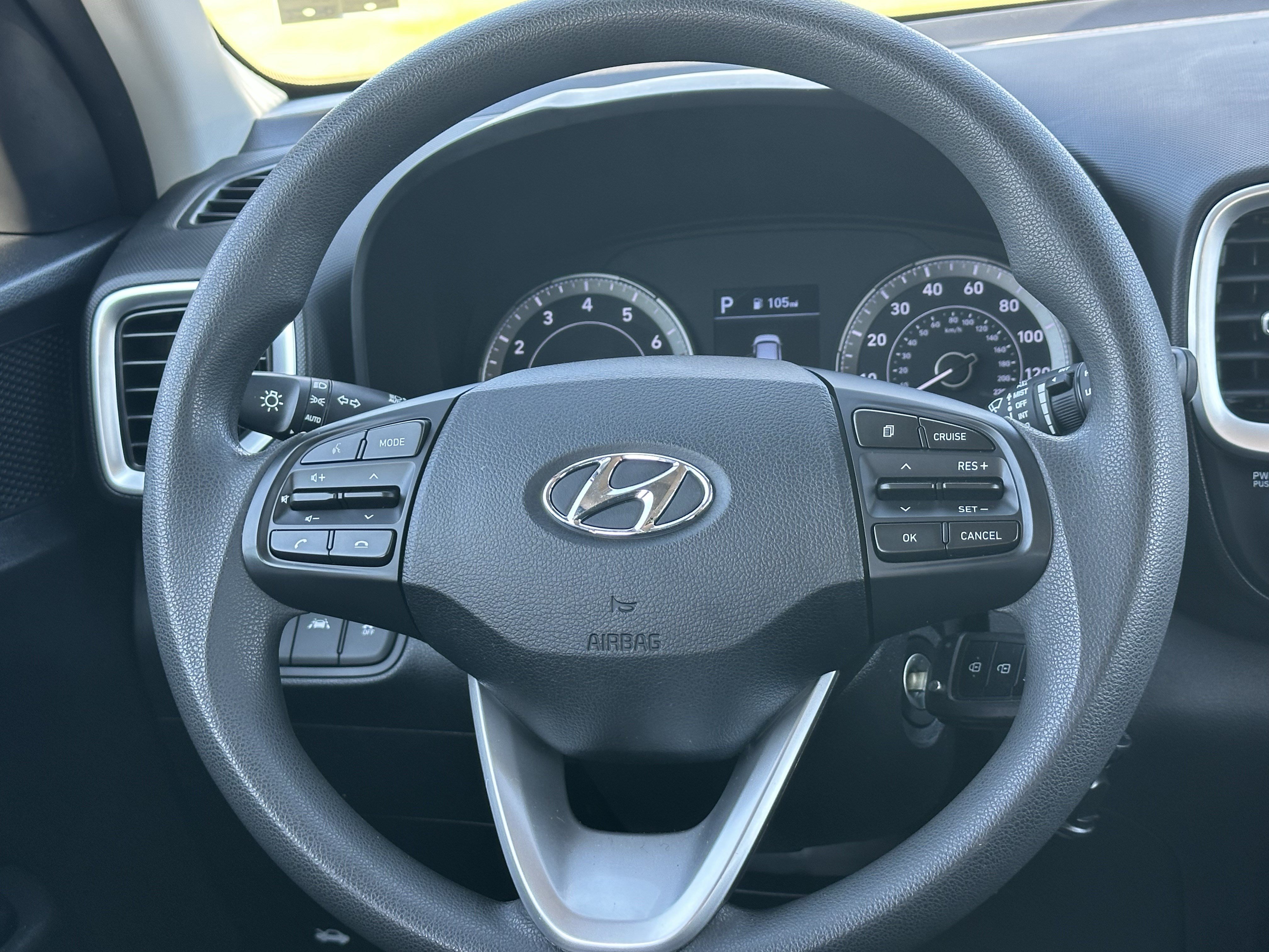 Used 2022 Hyundai Venue SE w/ Cargo Package FWD image 21