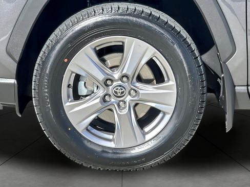 Certified 2022 Toyota RAV4 XLE w/ Convenience Package image 25