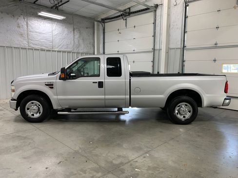 Used 2008 Ford F250 XLT image 4