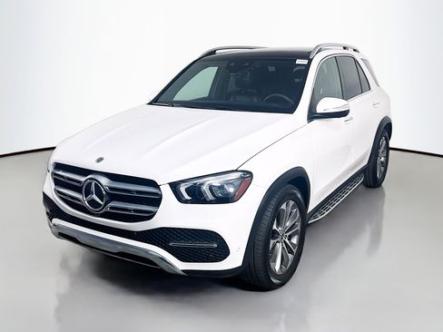 Used 2020 Mercedes-Benz GLE 450 4MATIC w/ 3rd Row Seat Package image 4