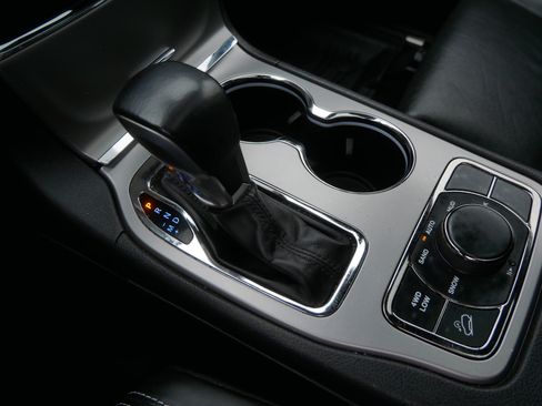 Used 2021 Jeep Grand Cherokee Limited w/ Quick Order Package 28K 80th image 29